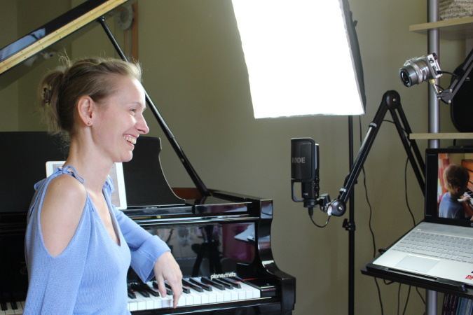 Live Klavierunterricht bei der Klavierschule Markt Bibart - Cornelia Kohler